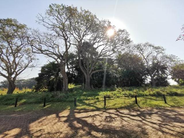 1 707 m² Land available in Port Edward