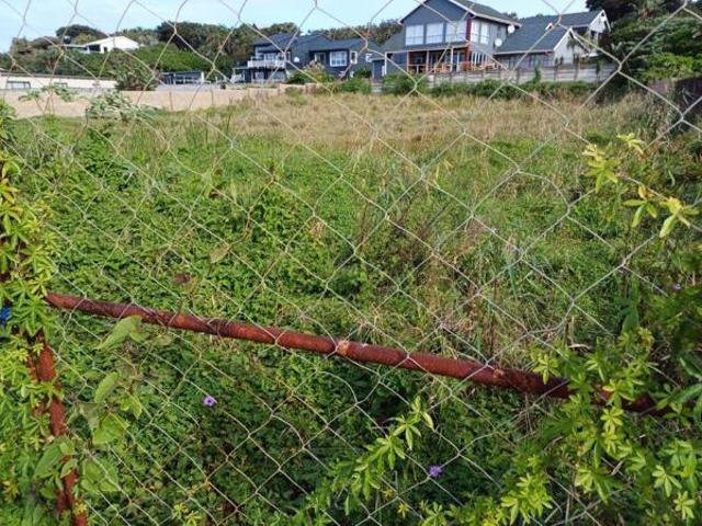 1 720 m² Land available in Palm Beach