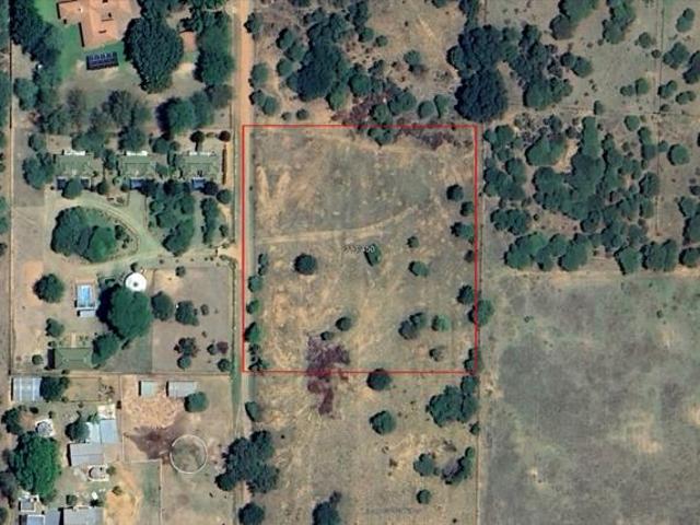 1.7 ha Land available in Bela Warmbaths