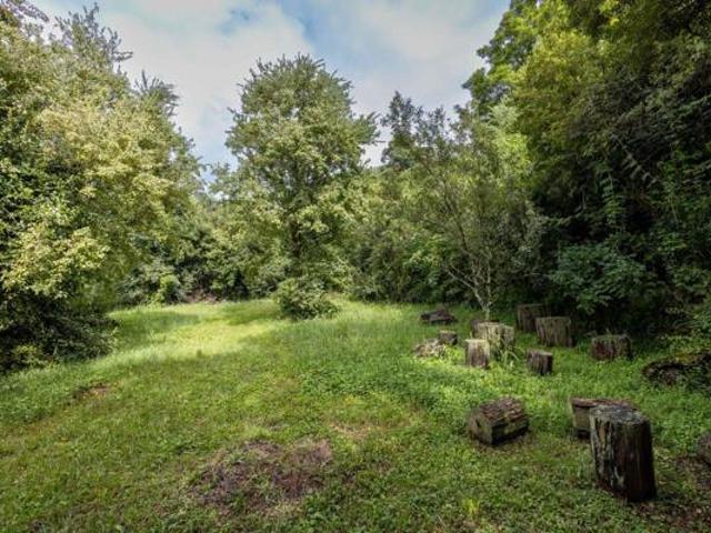 1.7 ha Land available in Howick Central