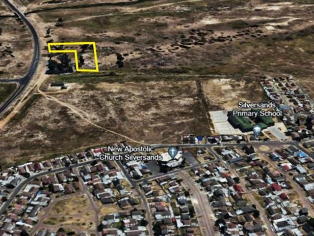 1.7 ha Land available in Highgate