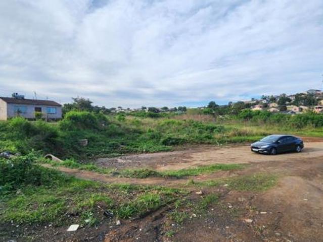 1.7 ha Land available in Parkgate