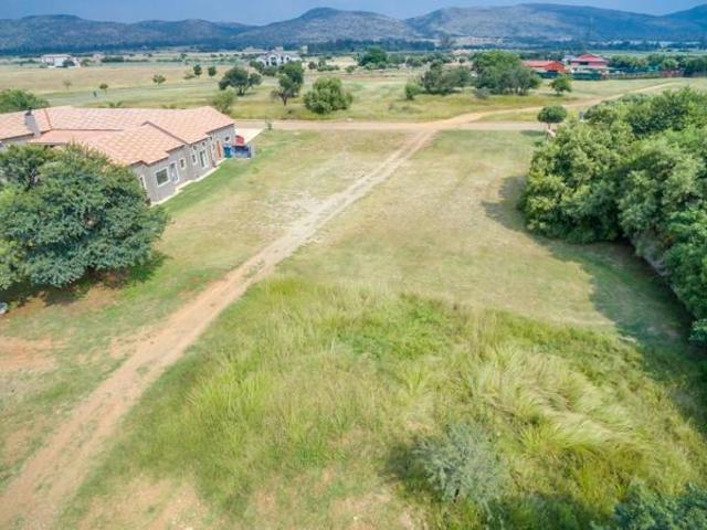 1 846 m² Land available in Westlake Country & Safari Estate