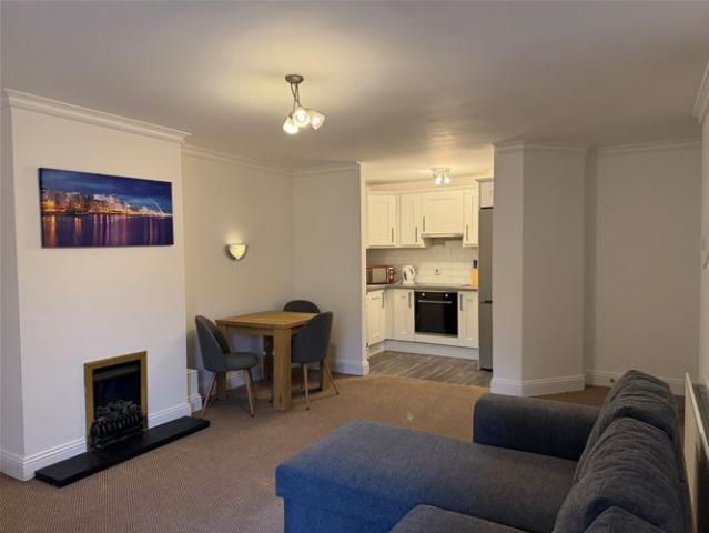 1,800 / month | Carnegie Court, North Street, Swords, County Dublin Morton & Flanagan Ltd. Swords 3547 MyHome. Ie Lettings