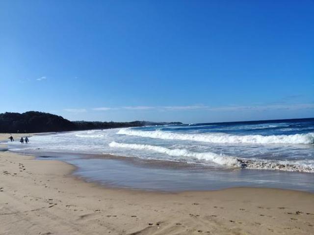1 812 m² Land available in Port Edward