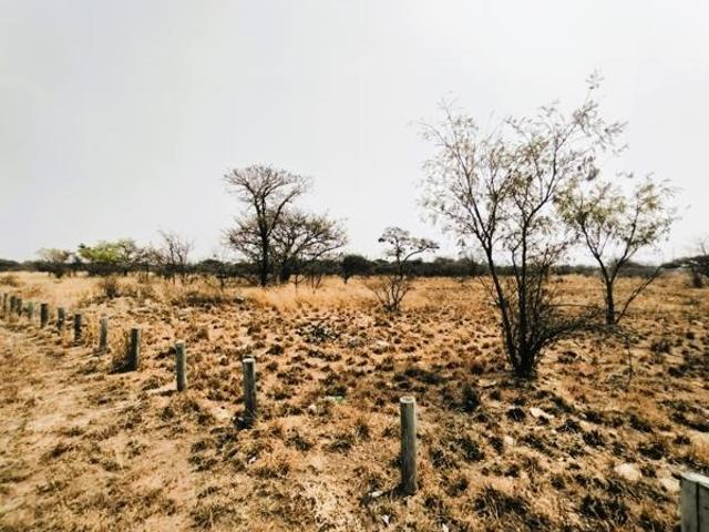 1.8 ha Land available in Bendor