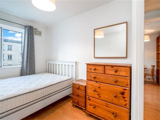 1,950 / month | Bachelors Walk Apartments, O'Connell Street, Dublin 1 Sherry FitzGerald Lettings Sheehy 5004 MyHome. Ie Lettings