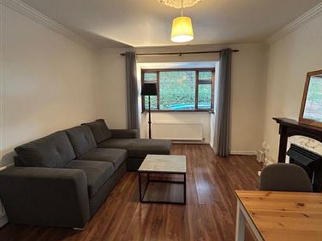 1,975 / month | 5 The Ramparts, Victoria Road, Rathgar, Dublin 6 Keane Thompson Property Consultants 5015 MyHome. Ie Lettings