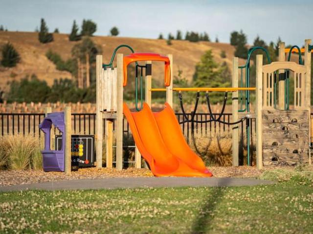 1 97 Sunderland Park, Clyde, Central Otago