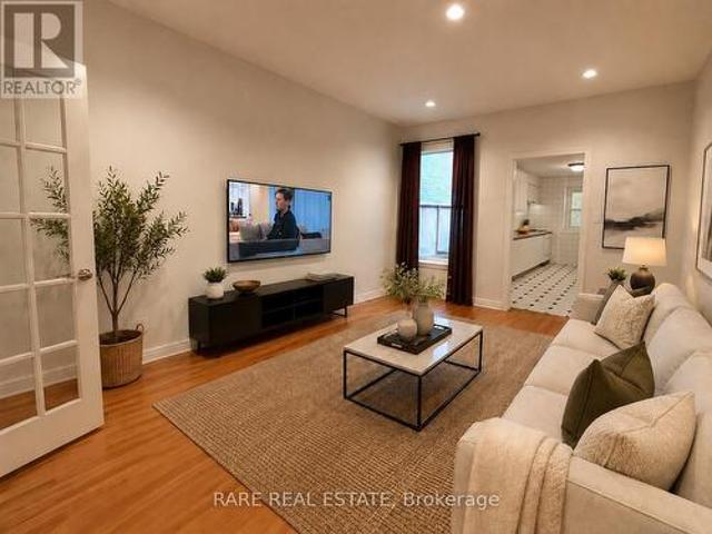 1 97 Trinity Street, Toronto, ON, M5A 3C7 house for lease | Listing ID C13554 | Royal LePage