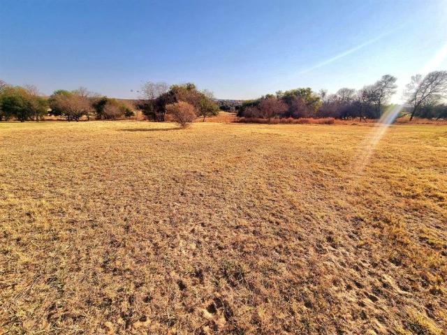 1 999 m² Land available in Koro Creek Golf Estate
