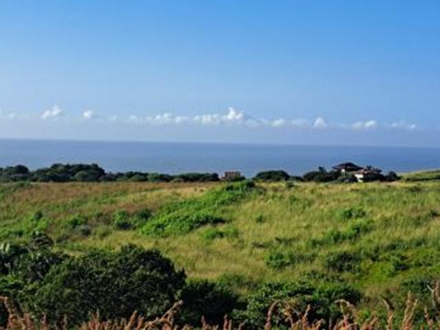 1 900 m² Land available in Port Edward
