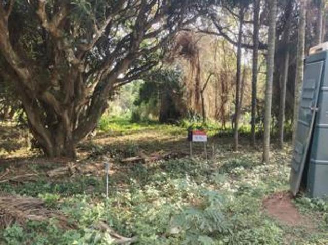 1 922 m² Land available in Seaton Estate