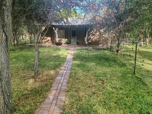 1.9 ha Farm in Musina