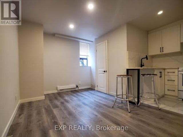 1C 575 Pape Avenue, Toronto, ON, M4K 3R5 lease for lease | Listing ID E13251 | Royal LePage