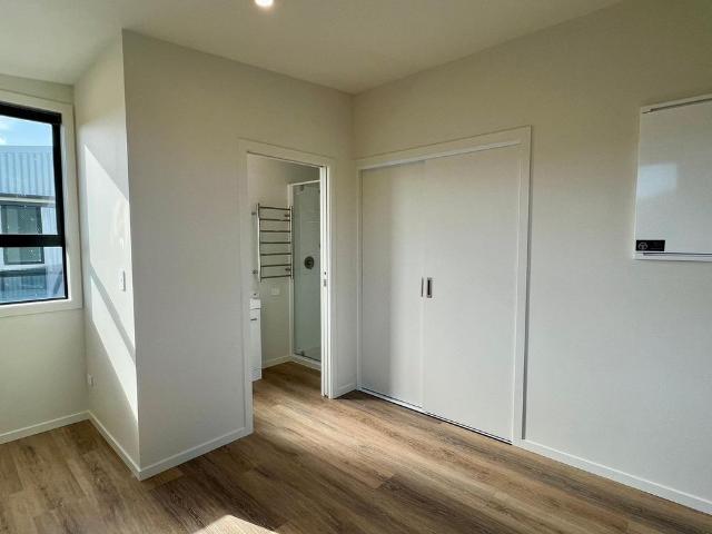 1A/7 Birch Street