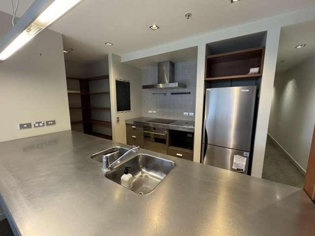 1A/82 Cable Street, Te Aro, Wellington City