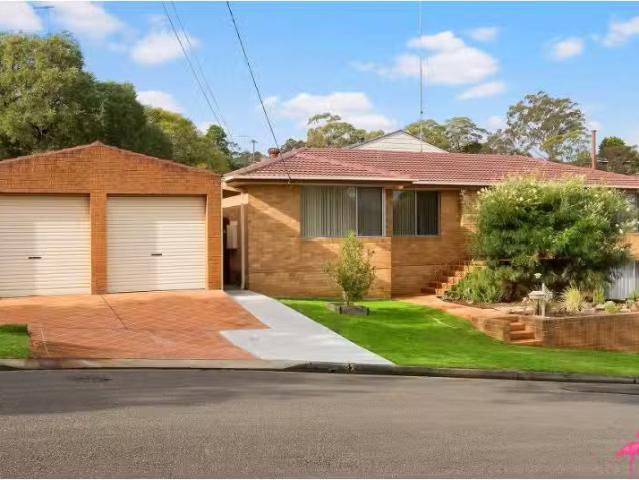 1A Timor Close, Kirrawee House for rent Listed by Christopher.