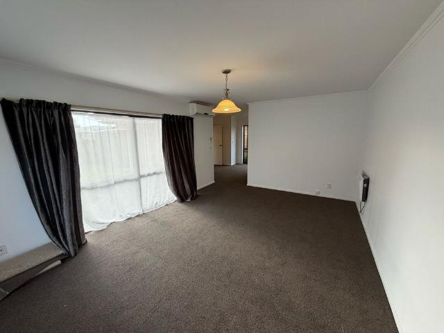 1a Merville Avenue, Te Atatu South