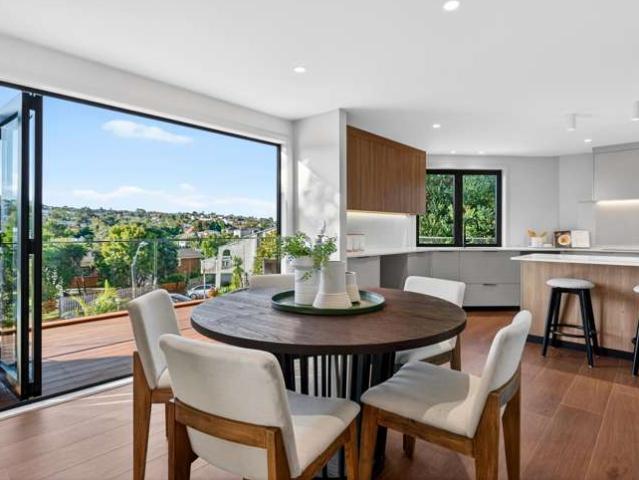 1a Prestige Place, Castor Bay, North Shore City