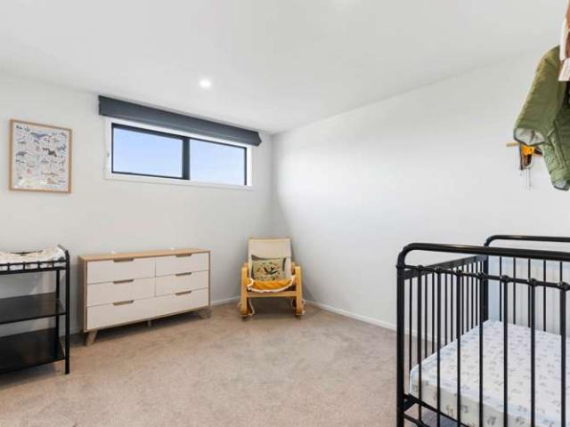 1B Stott Avenue, Birkdale, North Shore City
