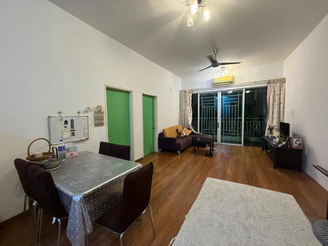 1Borneo Condo One Borneo Hypermall fully furnsih 2bedroom