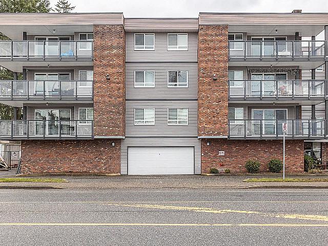 1bed/1bath Inside Upper Unit In A 55+ Condo In Abbotsford