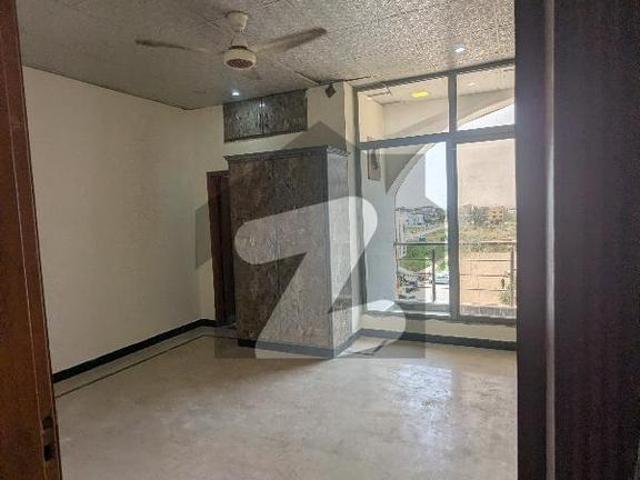 1bed Apartment Available Fl For Rent in G16 Islamabad G 16/4
