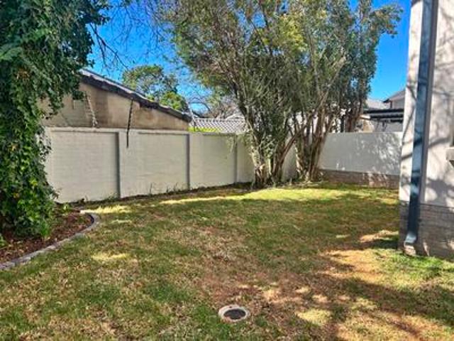 1bed 1bath ground floor apartment.
