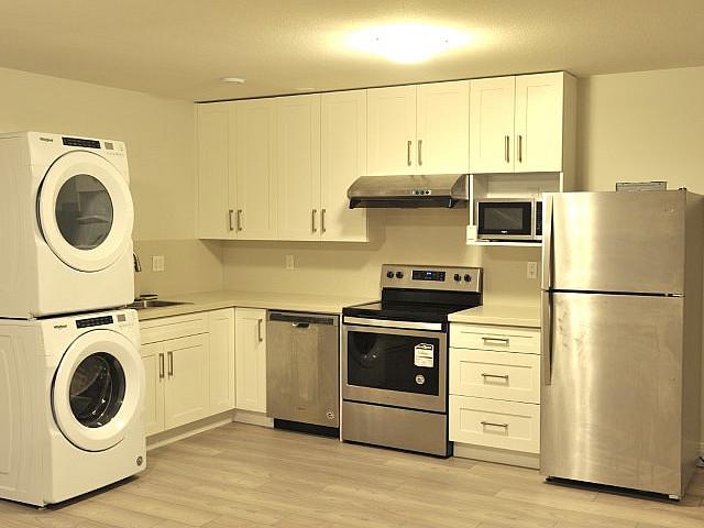 1br Basement Suite In South Surrey – Utilities & Wifi Included