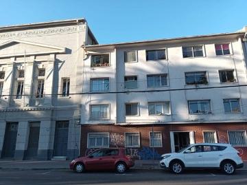 1er piso av. brasil barrio universitario valpo
