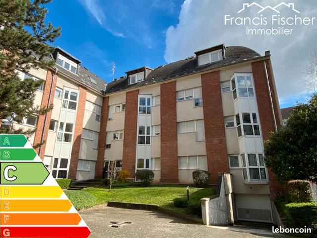1ère annonce: dernier étage NEUDORF, au calme et lumineux, F2 en duplex de 65 m2 au sol