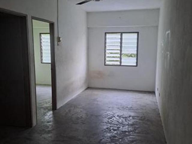 1FixCovered Carpark Taman Jade Flat Gelugor 2Bedrooms Approx 500sqft