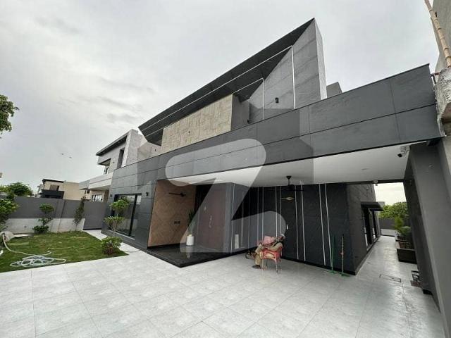 1 kanal beautiful luxury house for sale