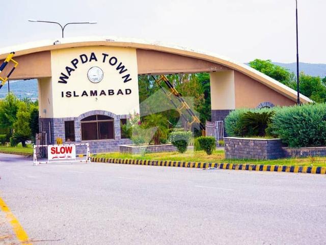 1Kanal Pair In D Block Main Boulevard