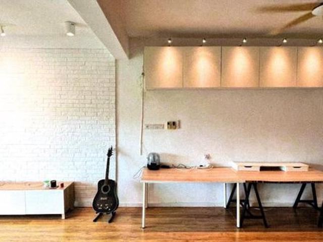 1SKY High Floor 1450sf 3room 2CP Golf Course View Renovate BAYAN BARU