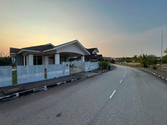 1sty Bungalow Kulim Utama 09000 Kulim Kedah