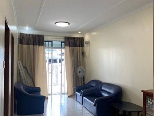 1sty House for rent Tanjung Batu