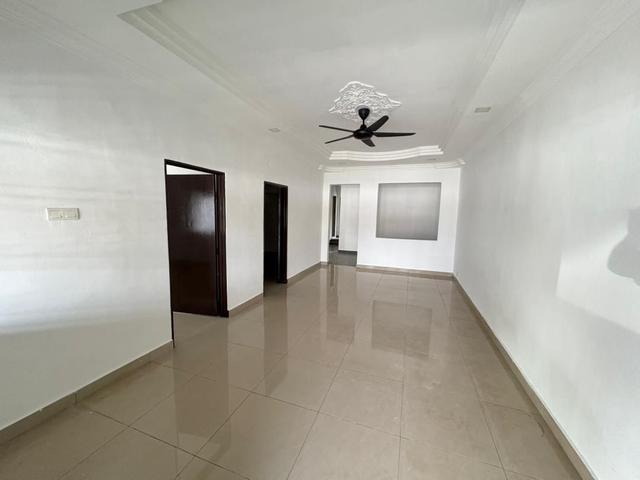 1Sty Jalan Hulubalang Renovated Extended Taman Ungku Tun Aminah Skudai