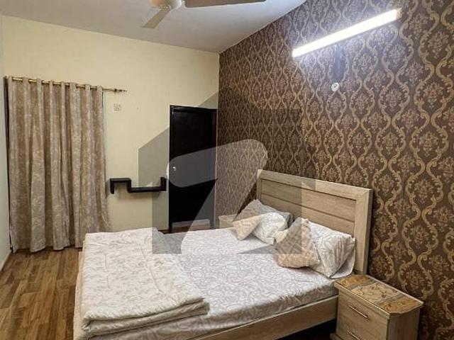 1st Floor 2 Bed Dd Fully Furnished For Sale In Nishat Commercial