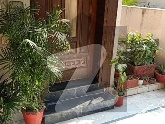 1st Floor Available For Rent In Margalla Town Islamabad