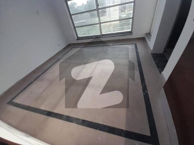 1st Floor Fully Renovated Flat For Rent