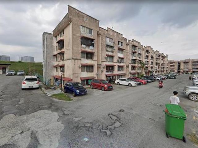 1st Floor Freehold Flat Damai Perdana Cheras Walking To School