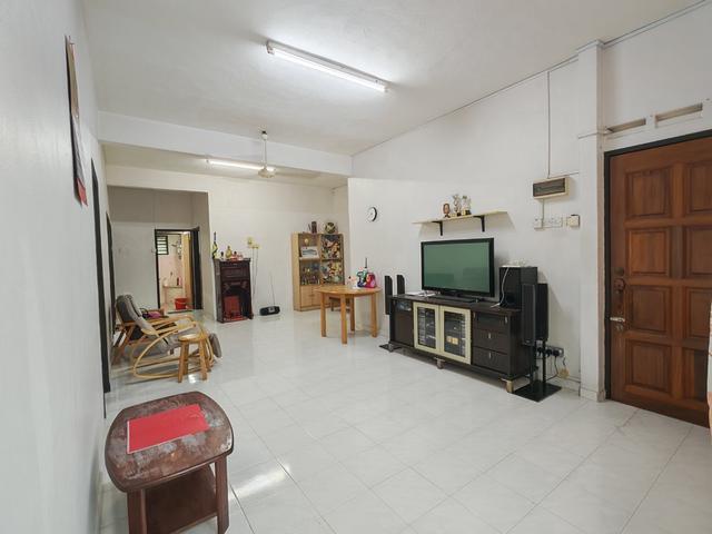 1st Floor FREEHOLD Pangsapuri Durian Daun 1044sf 3 Rooms Melaka