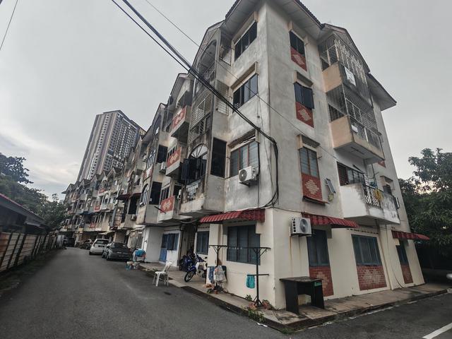 1st Floor FREEHOLD Pangsapuri Durian Daun 1044sf 3 Rooms Melaka