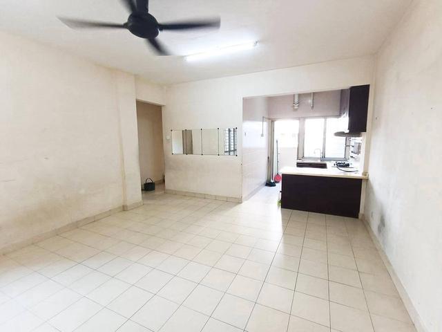 1st FLOOR FREEHOLDPangsapuri Randa Kota Kemuning Shah Alam