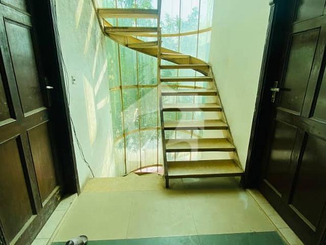 1st Floor Studio In D 17 Market, Park Face, Cda Approved