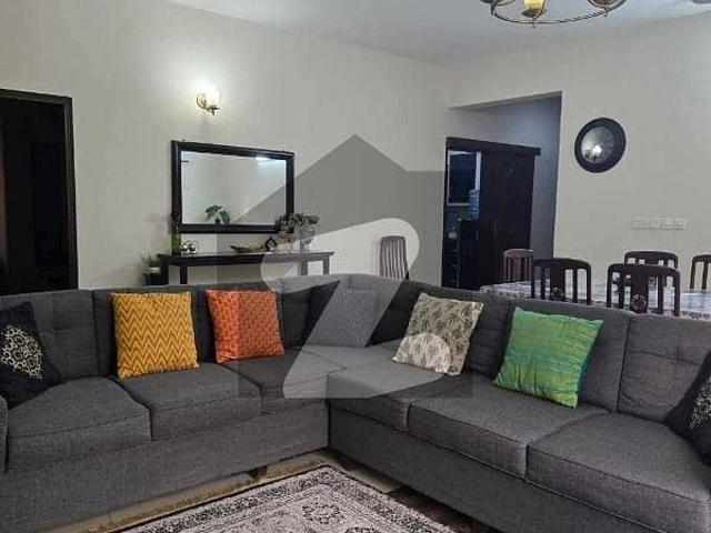 1st Floor West Open 3 Bed Flat For Sale