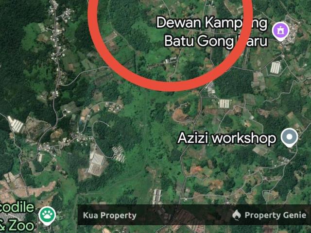 1st lot land at Batu Gong Kuching Serian 17 mile Siburan Duranda Emas