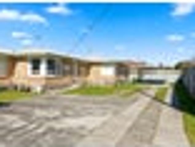 1st time in 49 Years * 3 Flats 1 Title * Act Fast